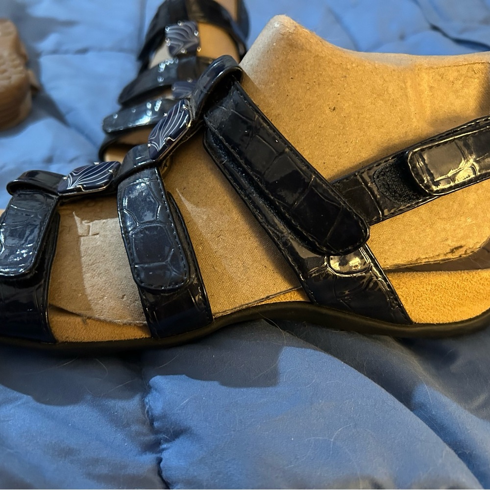 Vionic Blue Sandals with Adjustable Straps and Comfort Footbed - Picture 4 of 6